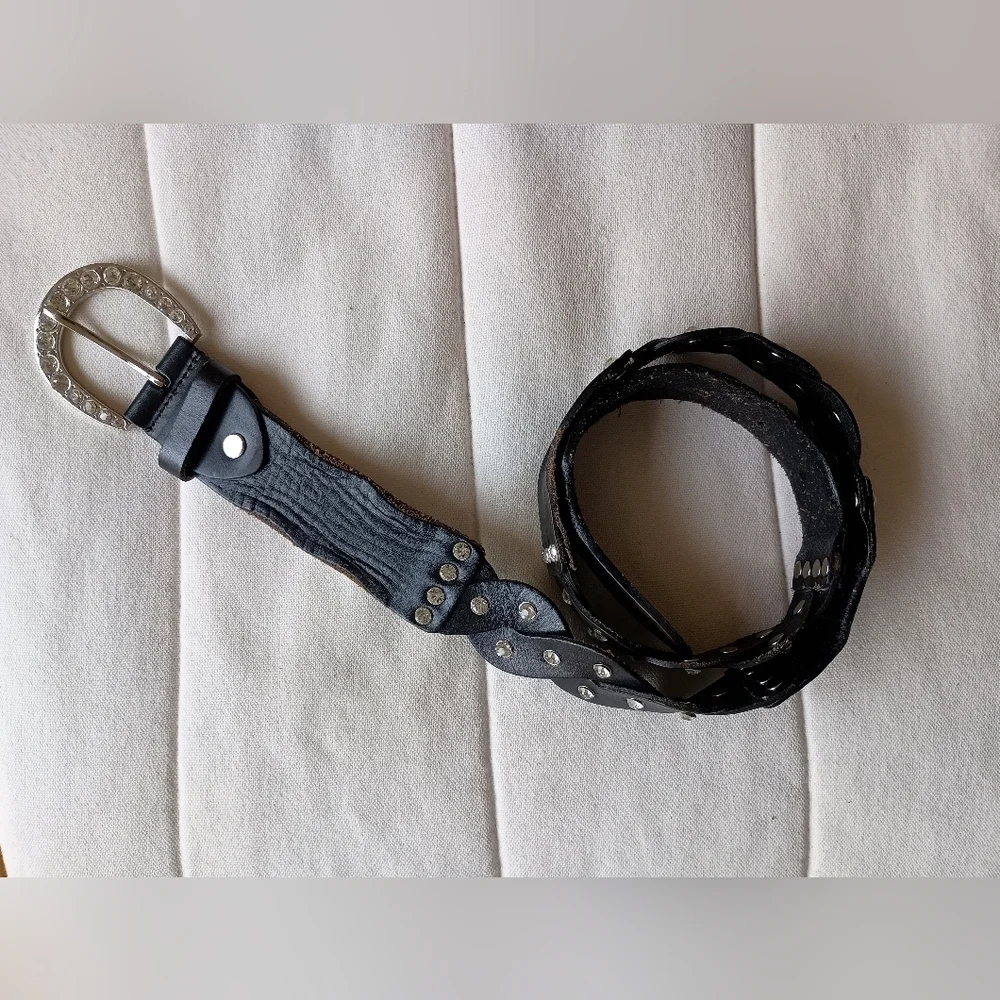 Daytrip Black Leather Belt with Silver Sparkle Studs_Small
